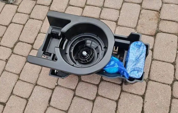 Opel Mokka B Spare wheel section trim 9818867680