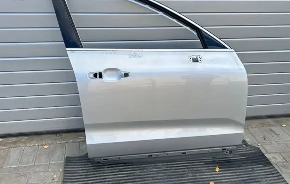 Volvo XC60 Front door BSNRA