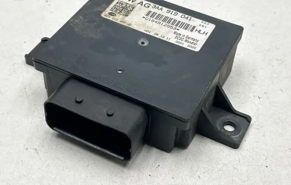 Volkswagen PASSAT B7 Power management control unit 3AA919041 8ES01045240 0164912553