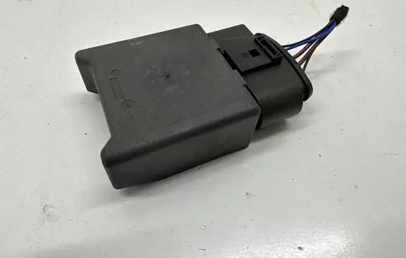 Skoda Karoq Fuel injection pump control unit/module 5Q0906093A