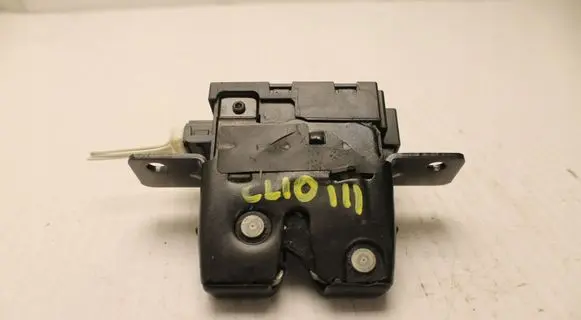Renault Clio III Tailgate/trunk/boot lock/catch/latch 8200947699
