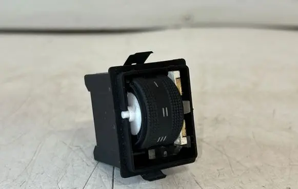 Audi A6 S6 C6 4F Headlight level height control switch 4F0941301A