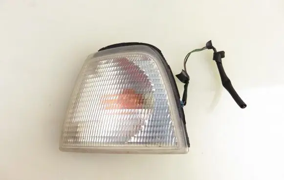 Audi 80 90 S2 B4 Front indicator light