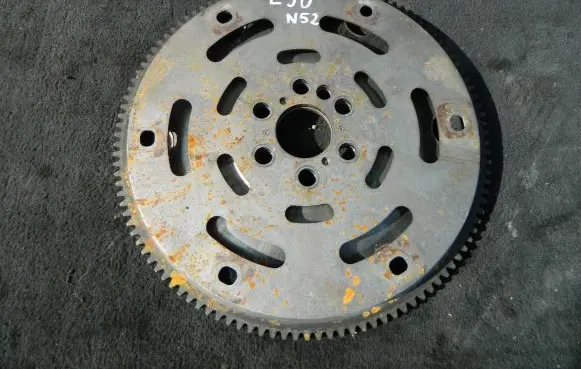 BMW 3 E90 E91 Flywheel 7648102