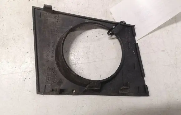 Renault Megane II Front fog light trim/grill 8200450493