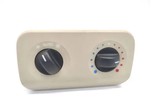 Mercedes-Benz Vito Viano W639 Climate control unit A6394450505 5HB00851403 A6394460128