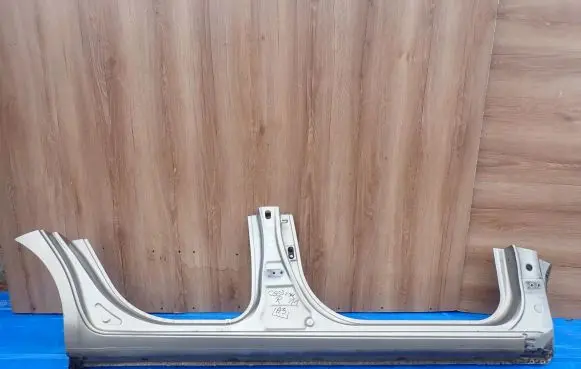 KIA Ceed Sill