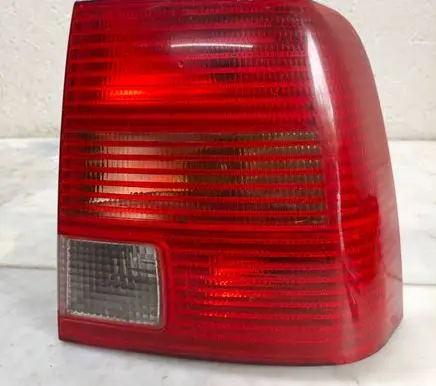 Volkswagen PASSAT B5 Rear/tail lights 3B5945257 11A205B