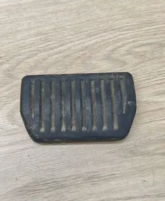 Volvo V70 Brake pedal 7G9N2457BA