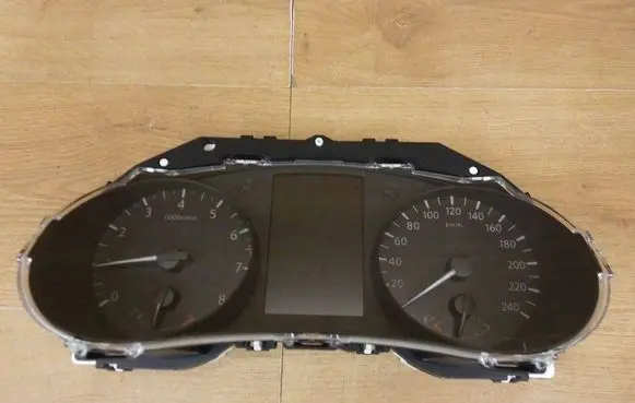 Nissan Qashqai Speedometer (instrument cluster) HP17B 24810HP17B