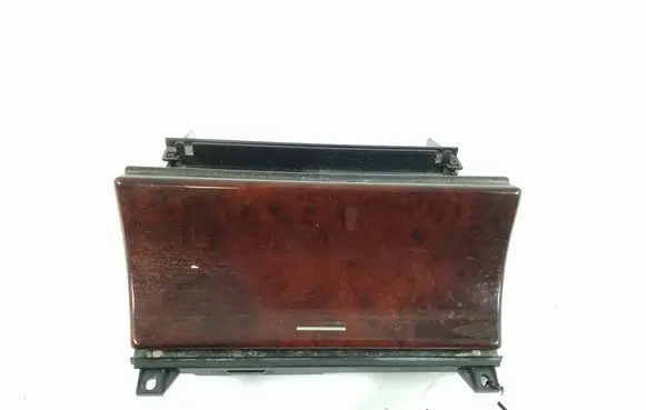 Ashtray (front)