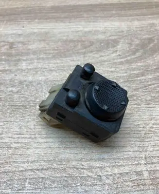 Volkswagen Sharan Wing mirror switch 1H0959565