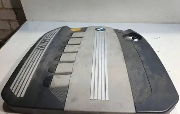 BMW 7 F01 F02 F03 F04 Engine cover (trim) 7802848 11252010 102103104105