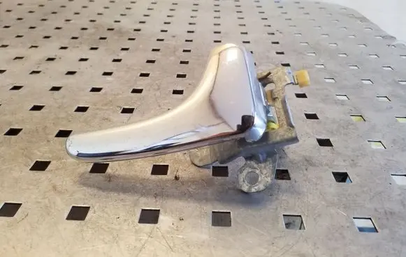 Volvo S40, V40 Front door interior handle