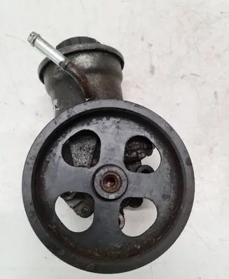 Toyota Corolla Verso AR10 Power steering pump