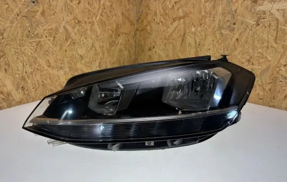 Volkswagen Golf VII Headlight/headlamp 5G1941005D A4047483