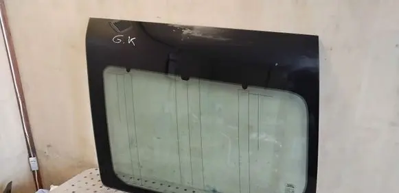 Land Rover Discovery 3 - LR3 Rear side window