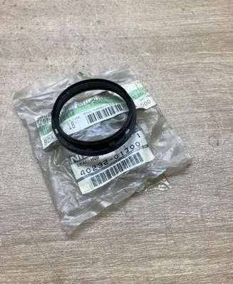 Nissan Patrol Y60 Front wheel hub 4023201J00