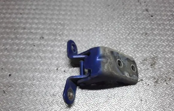 KIA Picanto Front door upper hinge