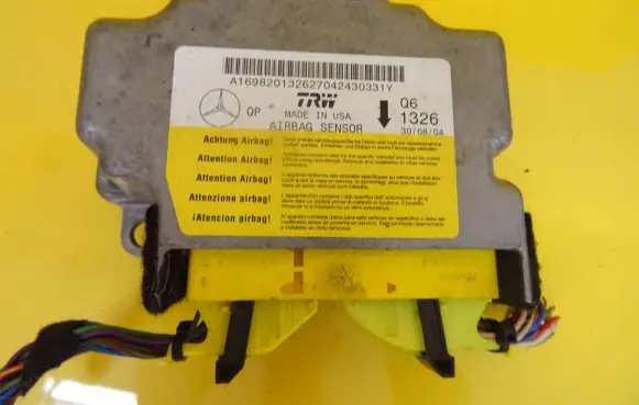 Mercedes-Benz A W169 Airbag control unit/module A16982013262