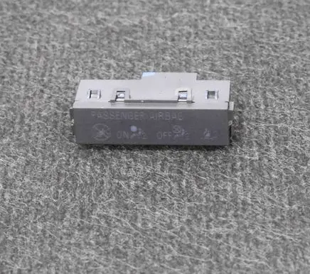 Opel Mokka Passenger airbag on/off switch 13422812