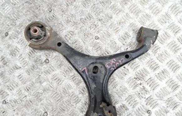Honda Civic IX Front lower control arm/wishbone