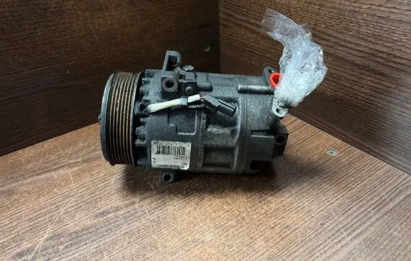 Renault Trafic II (X83) Air conditioning (A/C) compressor (pump) 8200454172 8200454172D