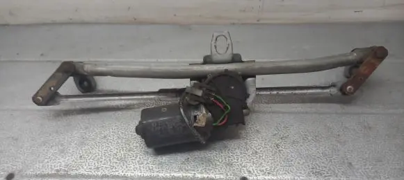 Skoda Octavia Mk1 (1U) Front wiper linkage 