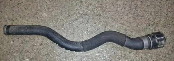 BMW 5 E39 Engine coolant pipe/hose 64218378953 8378953