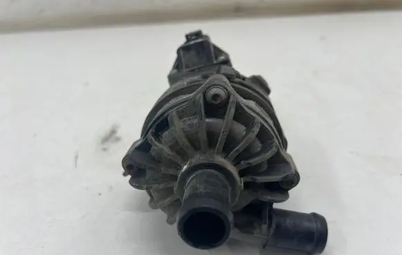 Porsche Panamera (971) Electric auxiliary coolant/water pump 8K0965567B