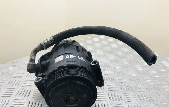 Mercedes-Benz C W203 Air conditioning (A/C) compressor (pump) A0012305611