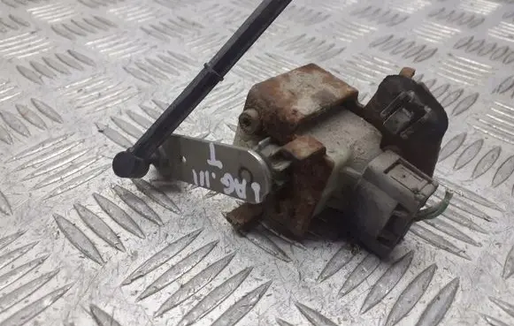 Renault Laguna III Rear height level sensor lever 89077266