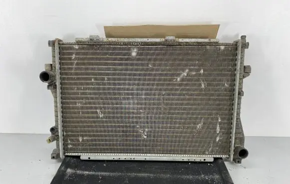 BMW 5 E39 Coolant radiator