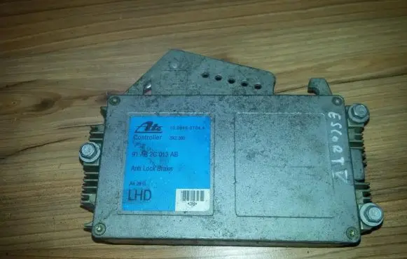 Ford Escort ABS control unit/module 91ab2c013ab 10.0940-0704.4