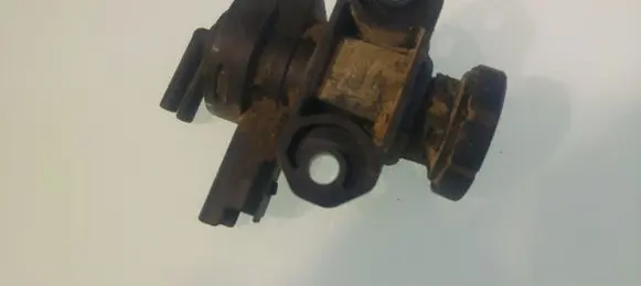 Peugeot 406 Turbo solenoid valve 9635704380