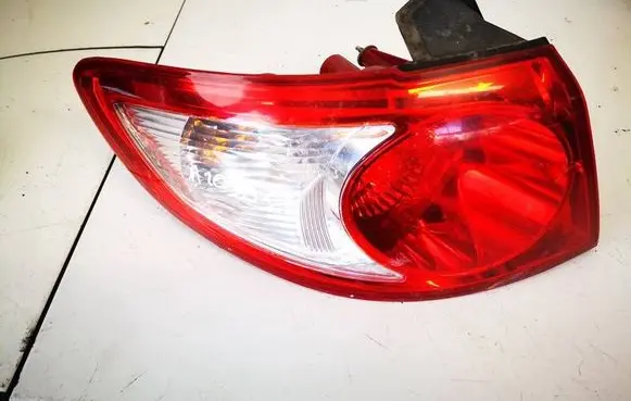 Hyundai Santa Fe Rear/tail lights 924012b000 92401-2b000