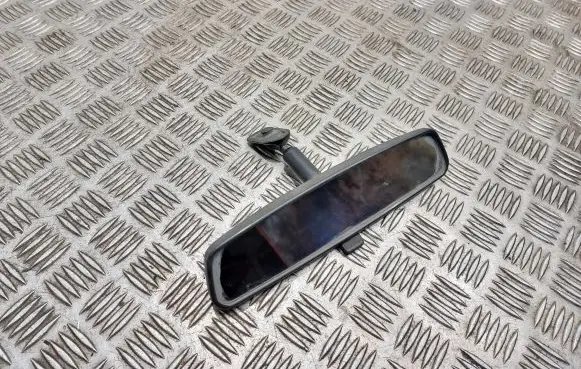 Suzuki Grand Vitara II Rear view mirror (interior) E8011083