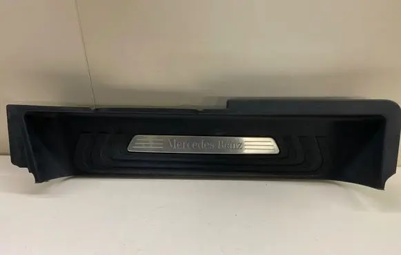 Mercedes-Benz V Class W447 Front sill trim cover A4476802006 0STAND09
