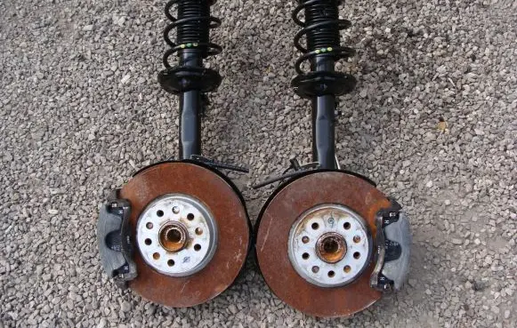 Audi Q3 F3 Front shock absorber/damper