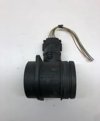BMW 3 E90 E91 Mass air flow meter 7566989 0280218159