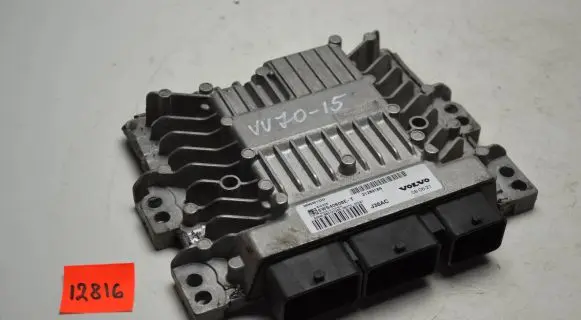 Volvo V70 Engine control unit/module 31269189 J38AC 5WS40608ET