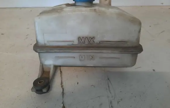 KIA Carens I Coolant expansion tank/reservoir 0K2KB15350