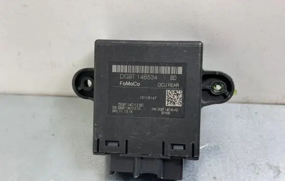 Ford Mondeo MK V Door control unit/module DG9T14B534BD