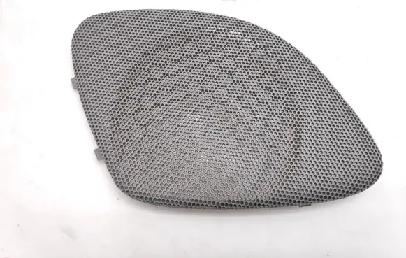 Side speaker trim/cover