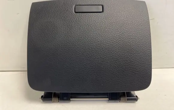 Volkswagen Touareg II Glove box 7P6857922