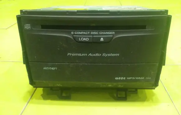 Honda Accord Radio/CD/DVD/GPS head unit 10013277
