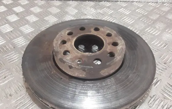 Volkswagen Touran I Front brake disc