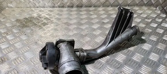 Mercedes-Benz Vaneo W414 EGR valve A6680900454