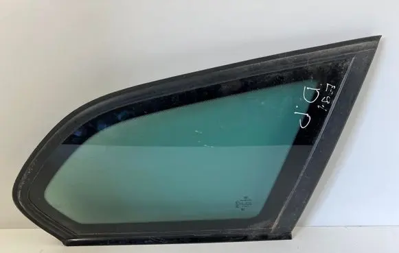 BMW 3 E90 E91 Rear side window