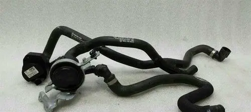 Mercedes-Benz GLA W156 X156 Oil cooling pipe A2465011258